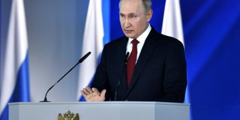 Putin calls for referendum on constitutional changes